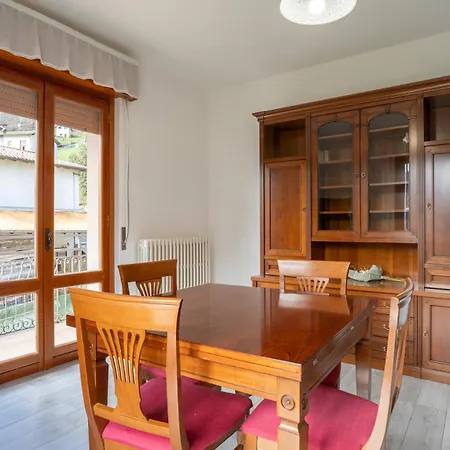 Spacious With Panoramic View アパート *