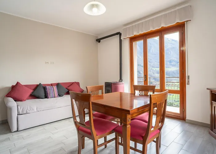 Spacious With Panoramic View Apartment *